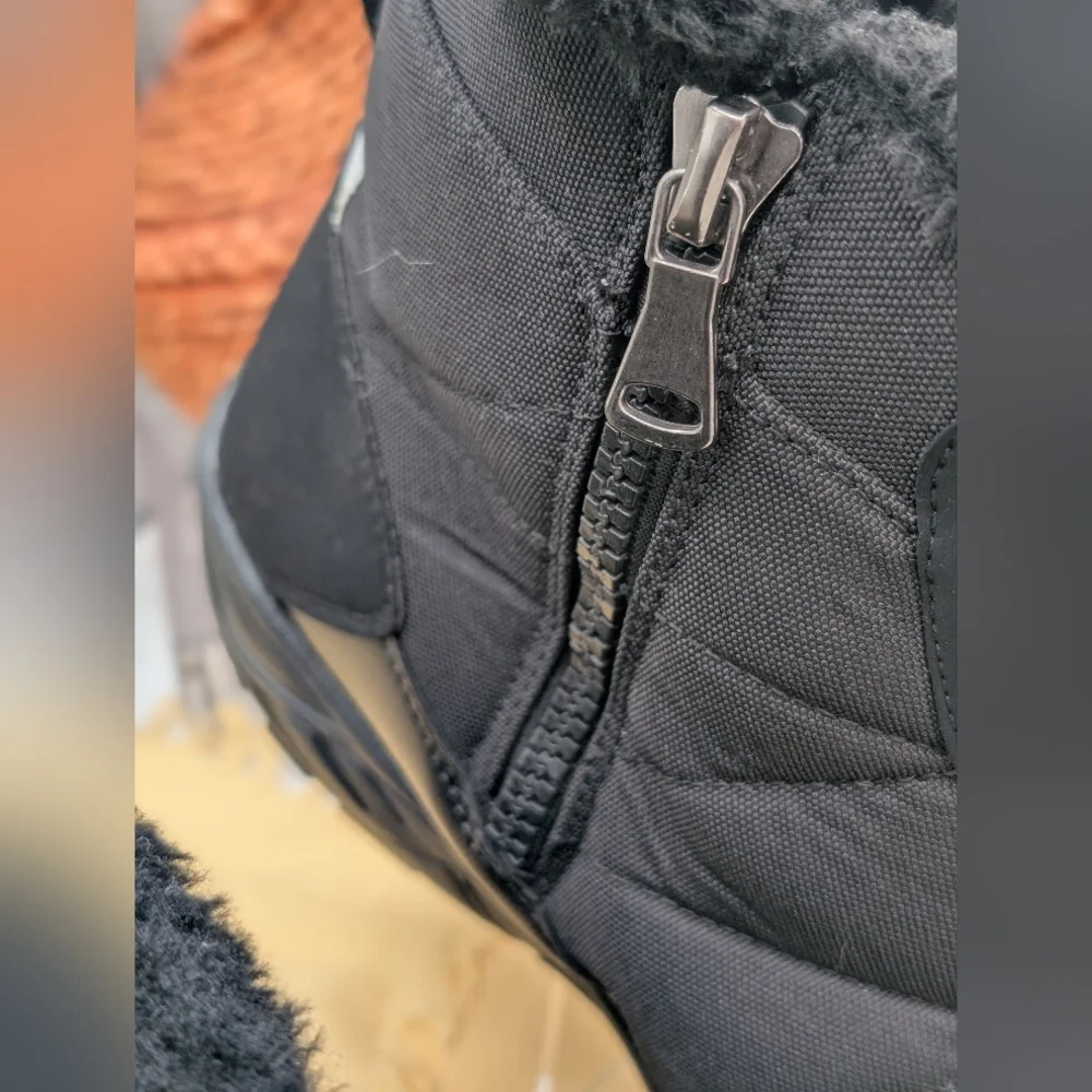 SilentCare Black Winter Boots Faux Fur Lined Waterproof Zip Up Size 14 DB2021 (G